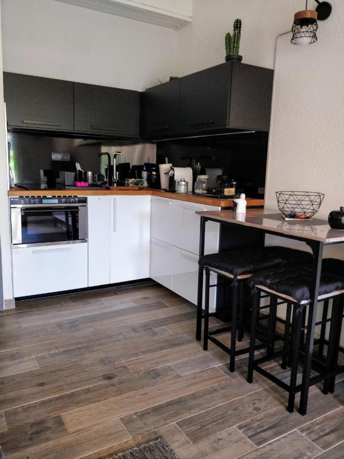 Résidence le neptuna T2 direct plage wifi clim Agde Exterior foto